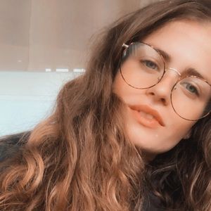 Meet your Posher, Leigh ann